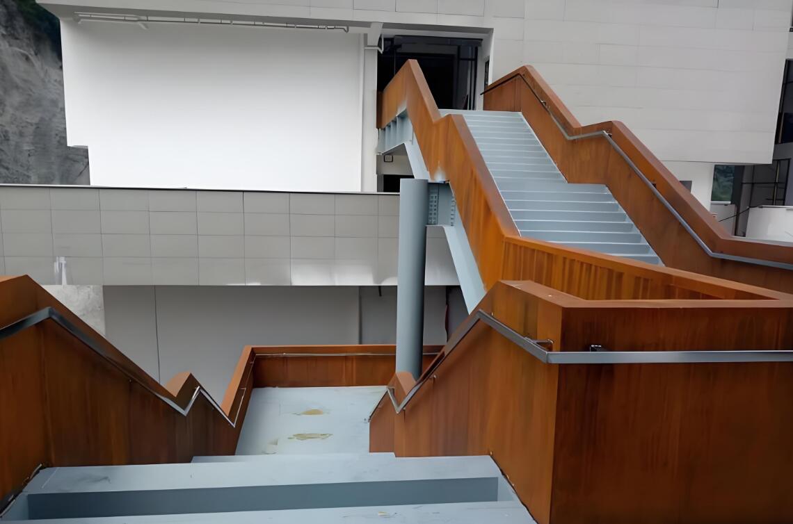 防城港耐候钢楼梯